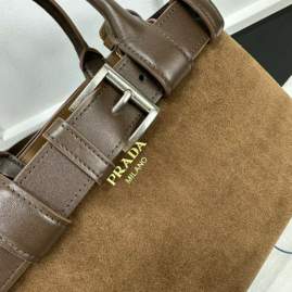 Picture of Prada Handbags _SKUfw204492860fw